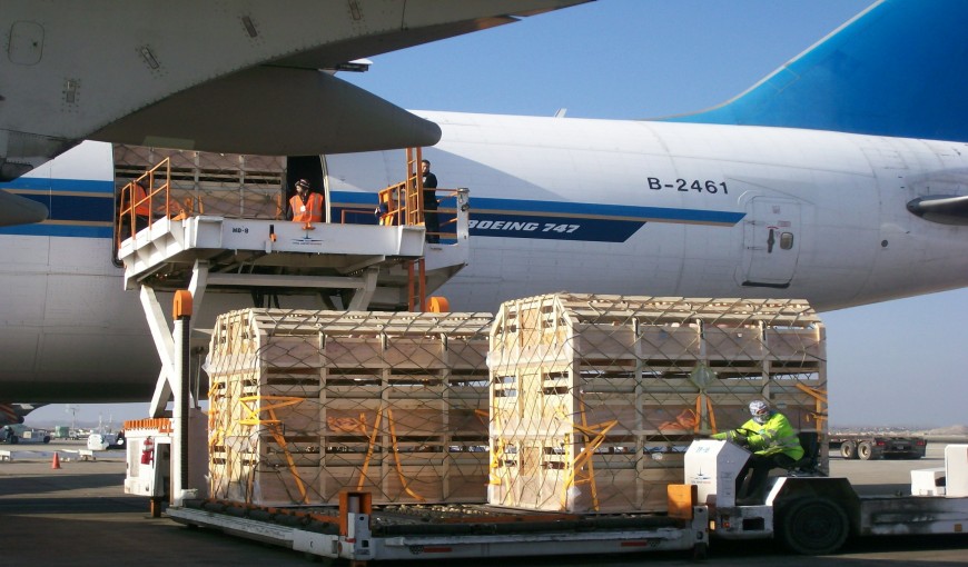 恩平到日本空运公司